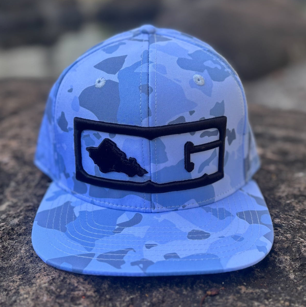 HAT - ISLANDS CAMO PUFFY