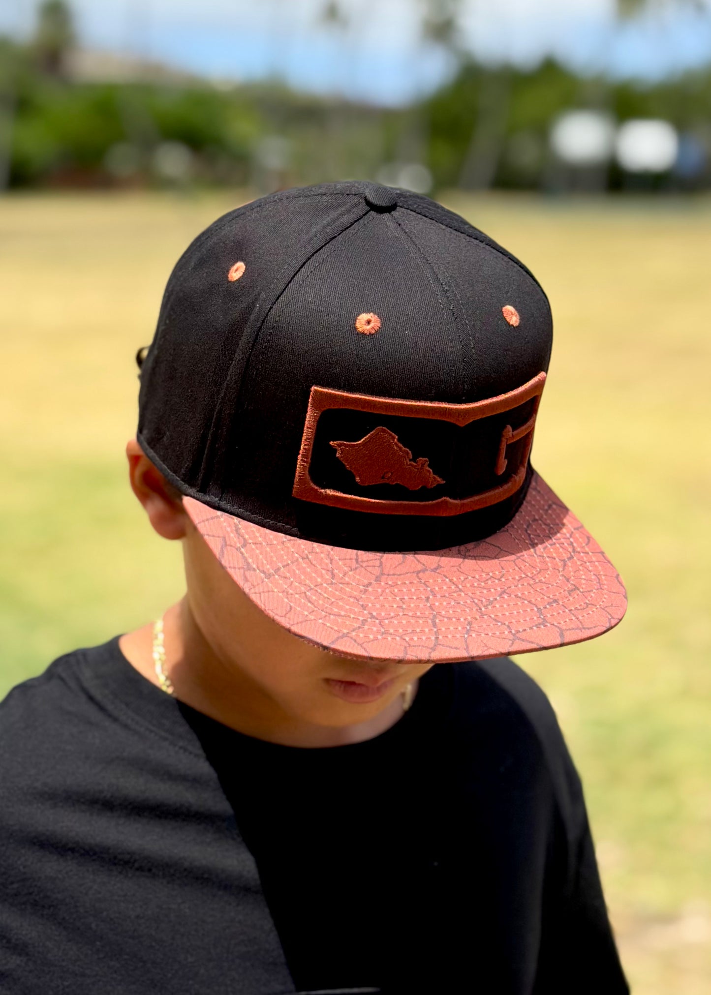 HAT - CRACKLE PUFFY