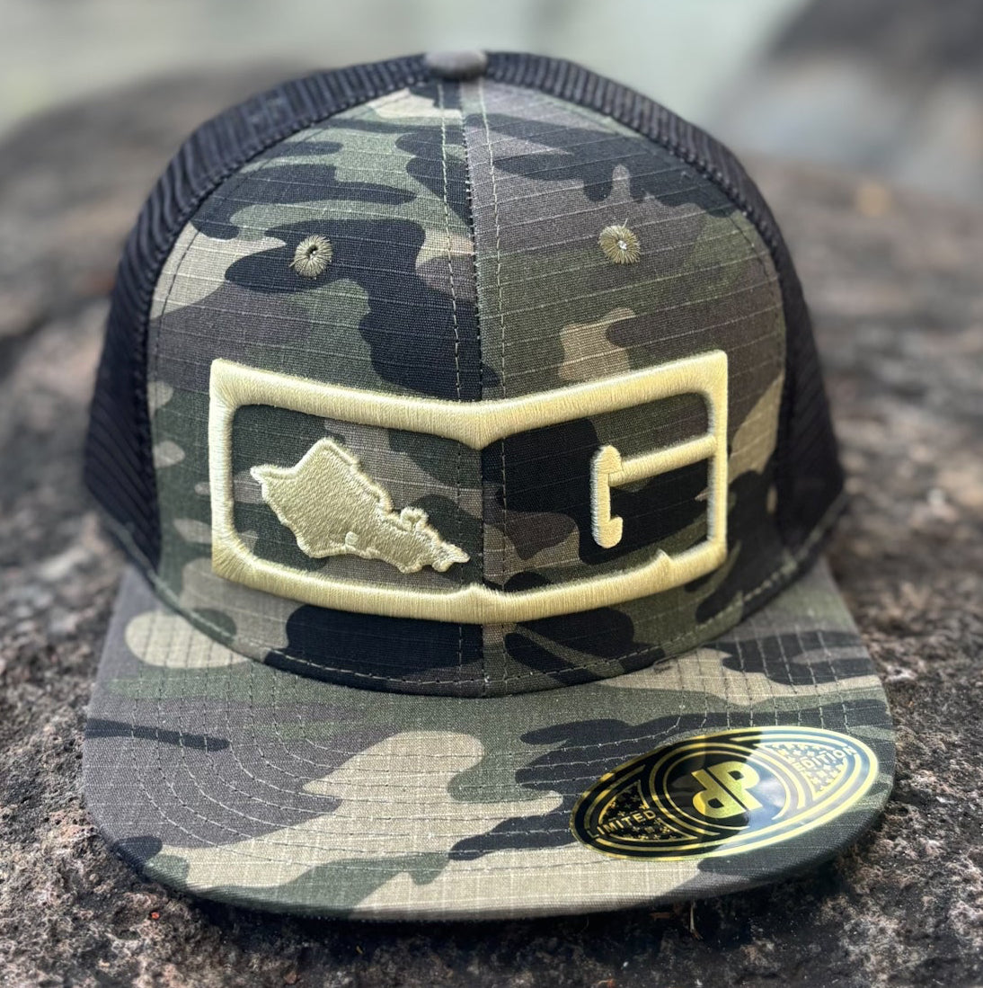 HAT - CAMO PUFFY